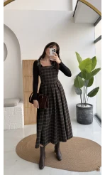Acı Kahve Deri Askılı Ekose Desenli Elbise