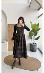 Acı Kahve Deri Askılı Ekose Desenli Elbise