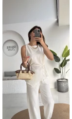 Adel Kuşaklı Asimetrik Bluz Pantolon Takım - Beyaz - 8784