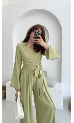 Amalfia Kısa Bağlamalı Gofre Takım Yeşil