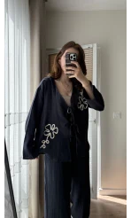 Bella Müslin Nakışlı Takım Lacivert