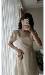 Betty Krem Sırtı Çapraz Keten Elbise