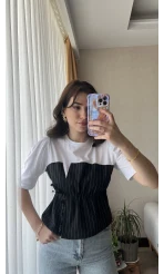 Beyaz Çizgili Detay T-Shirt