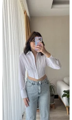 Beyaz Korseli Gömlek