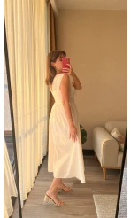 Beyaz Korseli V Yaka Kalın Askı Model Elbise