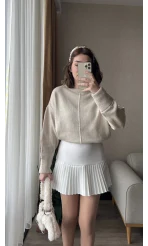 Beyaz Pileli Etek