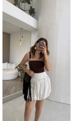 Beyaz Puantiye Desenli Şortlu Mini Etek