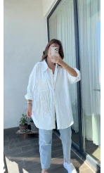 Beyaz Püsküllü Keten Gömlek