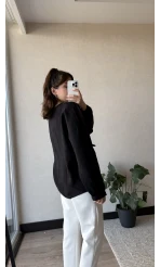 Çizgili Önden Bağlamalı Bluz Siyah