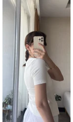 Clasic Beyaz Önü Düğme Detay Fitili T-Shirt