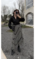 Diana Çizgili Asimetrik Kesim Şifon Etek - Siyah - Kod: 3373