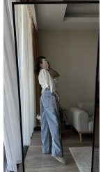 Düşük Bel Detaylı Jean