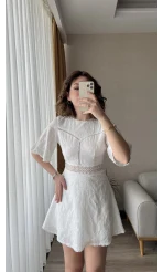 Edna Beyaz Dantel Detay Elbise