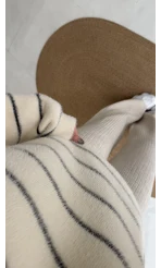 Edwin Kayık Yaka Yumoş Çizgili Kazak - Ekru