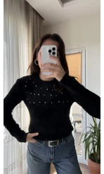 Emilie Taşlı Yumoş Kazak Siyah