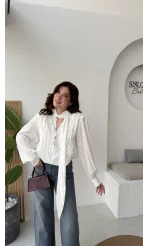 Fırfır Detay Fular Bağlamalı Vatkalı Gömlek - Beyaz - Kod: 112246