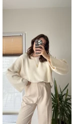 Geniş Kol Krem Yumoş Kazak