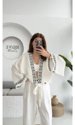 Geniş Kol Nakışlı Bağlamalı Kimono - Kırık Beyaz - 7014