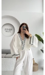 Geniş Kol Nakışlı Bağlamalı Kimono - Kırık Beyaz - 7014