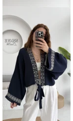 Geniş Kol Nakışlı Bağlamalı Kimono - Lacivert - 7014