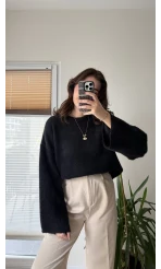 Geniş Kol Siyah Yumoş Kazak