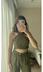 Haki Boyundan Bağlamalı Müslin Kumaş Takım