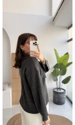 Hilary Yakası Aksesuar Detaylı Fular Bağlamalı Kazak - Antrasit