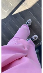 I Don’t Care Pembe Takım