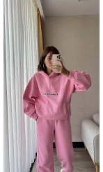 I Don’t Care Pembe Takım