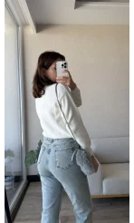 İncili Taşlı Beyaz Yumoş Hırka