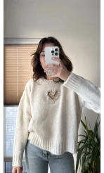 Kalp Detay Kazak Krem