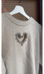 Kalp Detay Kazak Krem