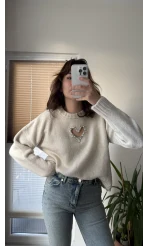 Kalp Detay Kazak Krem