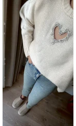 Kalp Detay Kazak Krem