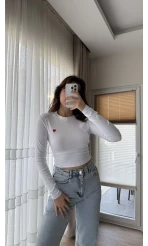 Kalp Nakışlı Crop Body Beyaz