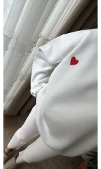 Kalp Nakışlı Sweatshirt Şardonlu Beyaz