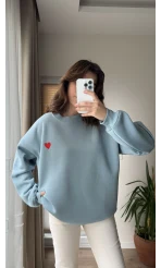 Kalp Nakışlı Sweatshirt Şardonlu Turkuaz