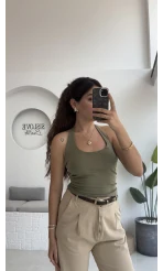 Karolina Boyundan Geçmeli Crop - Haki