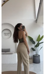 Karolina Boyundan Geçmeli Crop - Haki