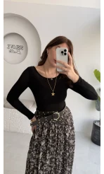 Kayık Yaka Transparan - Siyah