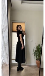 Kemerli Yırtmaçlı Siyah Etek