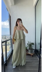 Kırışık Kumaş Mint Yeşili Askılı Pantolon Takım