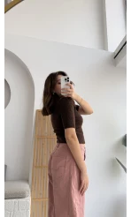 Kısa Kollu Triko Acı Kahve Kod: 9037