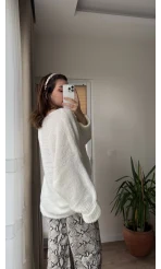 Kolları Katlamalı Ekru Kazak