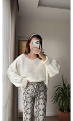 Kolları Katlamalı Ekru Kazak