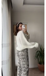 Kolları Katlamalı Ekru Kazak