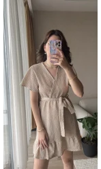 Krem Rengi Kuşaklı Elbise