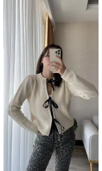 Krem Triko Bağlamalı Hırka