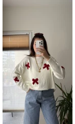 Kurdele Detay Kazak Kırık Beyaz