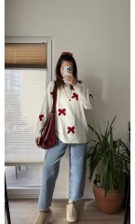 Kurdele Detay Kazak Kırık Beyaz